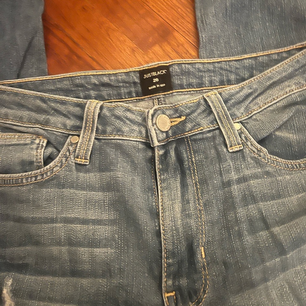 Just black denim ripped jeans size 28